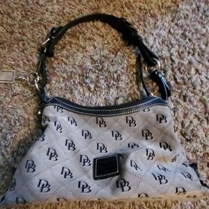 Dooney & Bourke purse